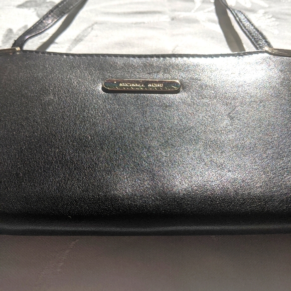 Michael Kors Black Soft Leather Evening Purse. Built in wallet inside.  Like New - Picture 2 of 7